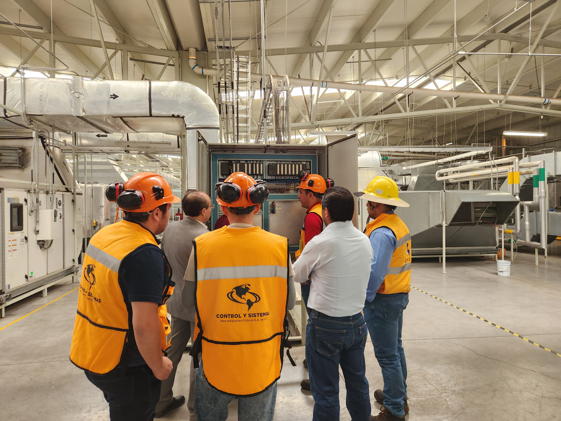 Revisión de interconexión de tableros de control S7300 SIEMENS en red PROFINET y PROFIBUS
